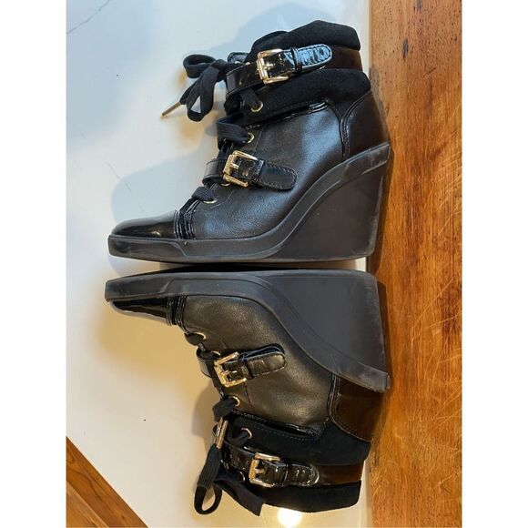 MICHAEL KORS Black Patent LIZZIE Hi High Top Wedge Platform Sneakers Booties 7.5 - Picture 4 of 13